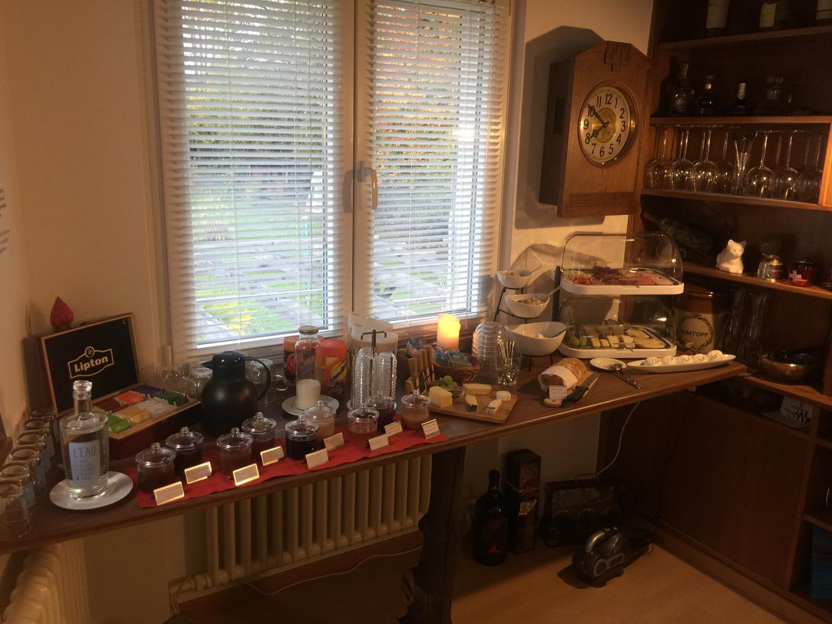 Villa Grazia - Bed & Breakfast Romanshorn Bagian luar foto